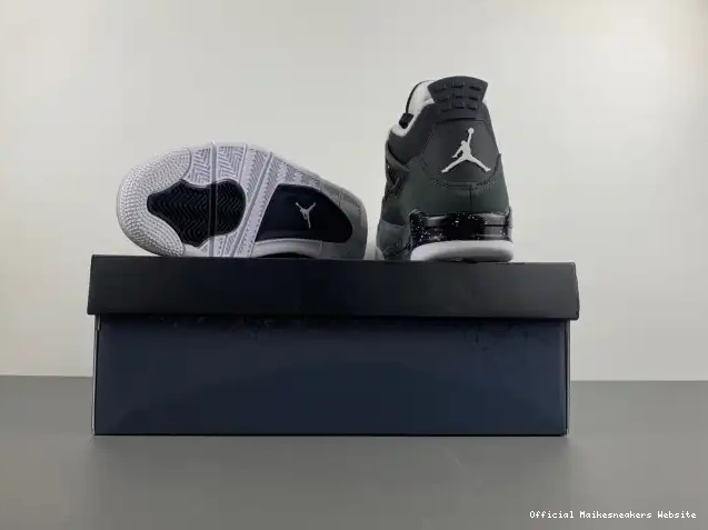 Official Maikesneakers Air FQ8138-002 Fear Jordan 4 0528